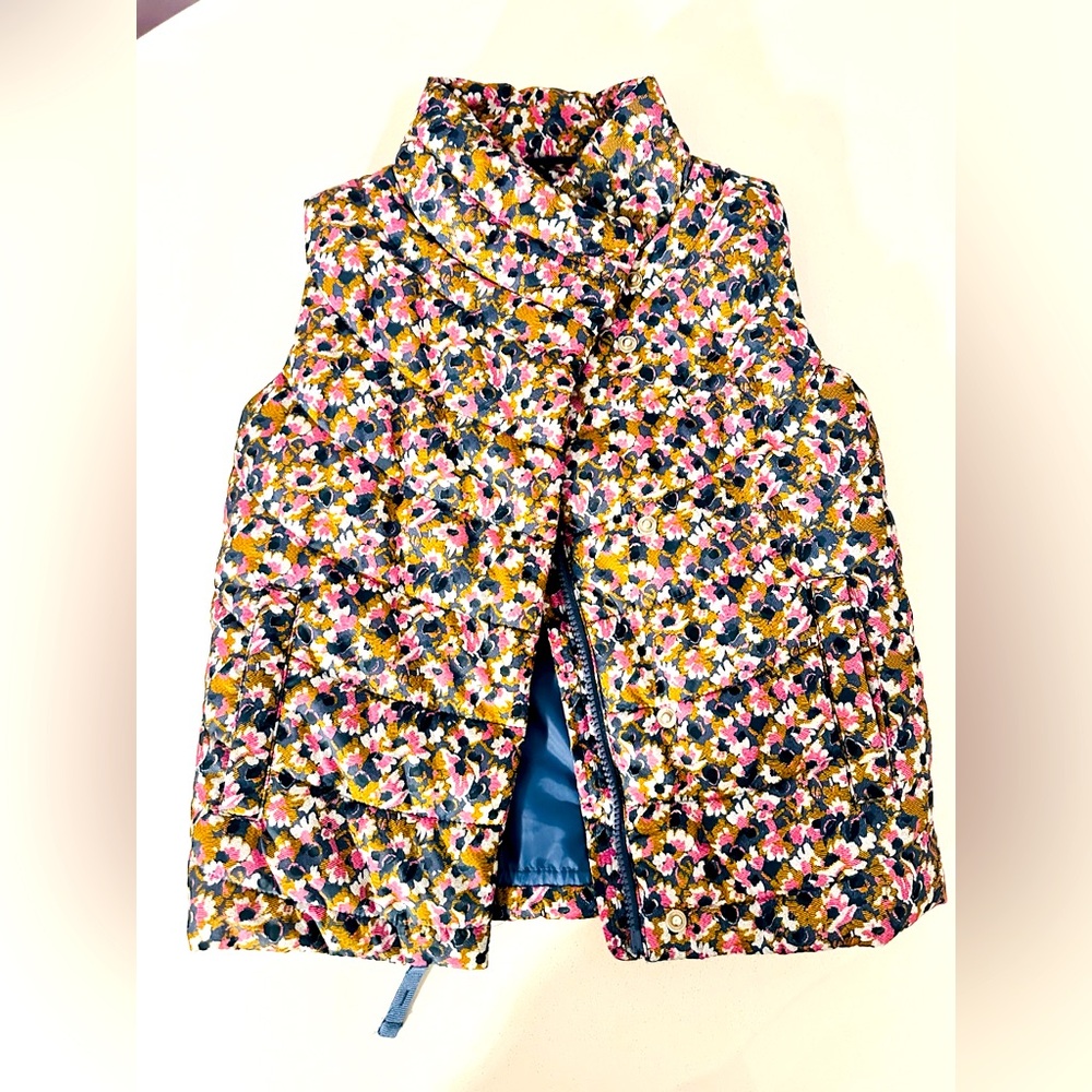 All in Motion Rare girls Puffer vest size 6/7